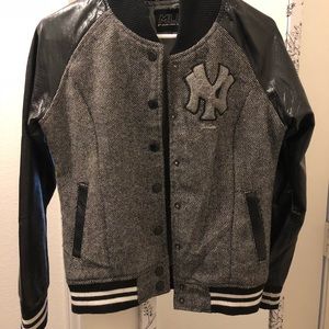 Women jackets MLB